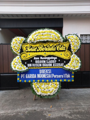 Papan Bunga Duka di Wedung